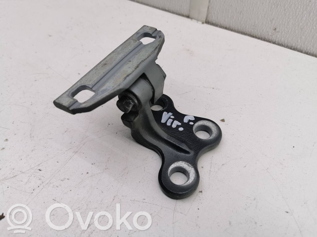 Volvo S60 Priekšpusē augšējā vira (eņģe) 