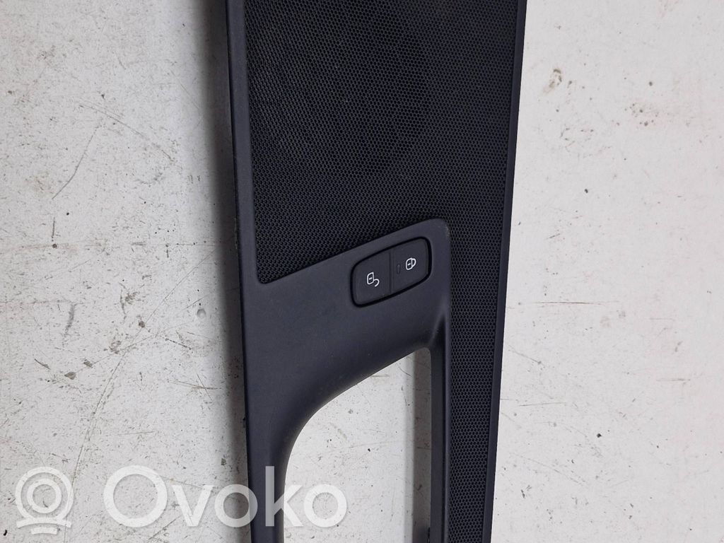 Volvo XC60 Maskownica głośnika drzwi przednich 