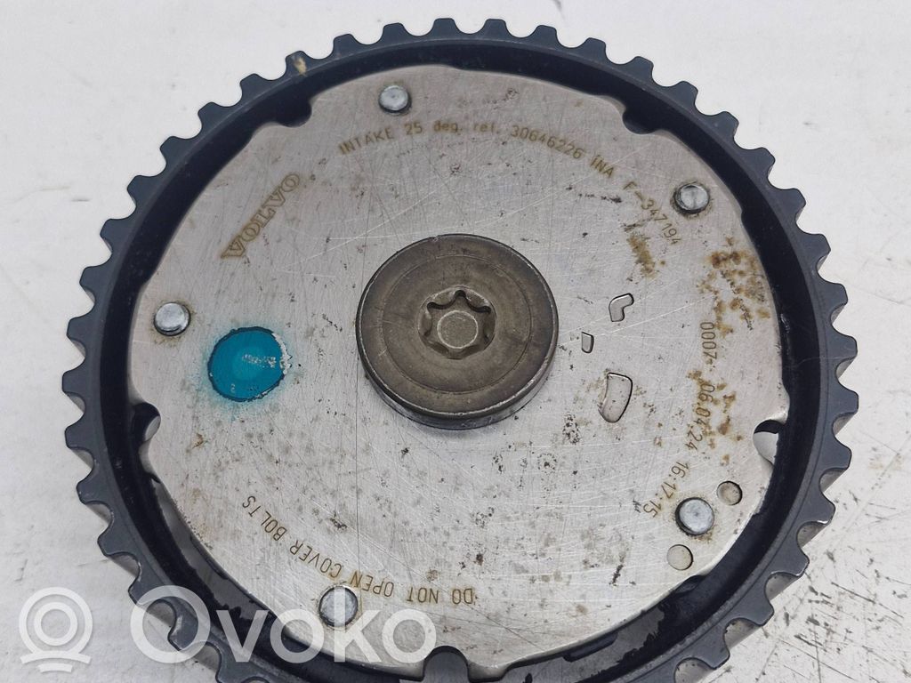Volvo V50 Camshaft pulley/ VANOS 
