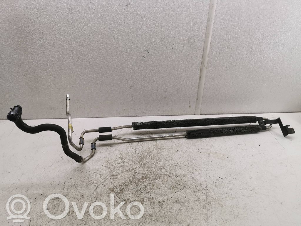 Volvo V70 Ohjaustehostimen jäähdytin 
