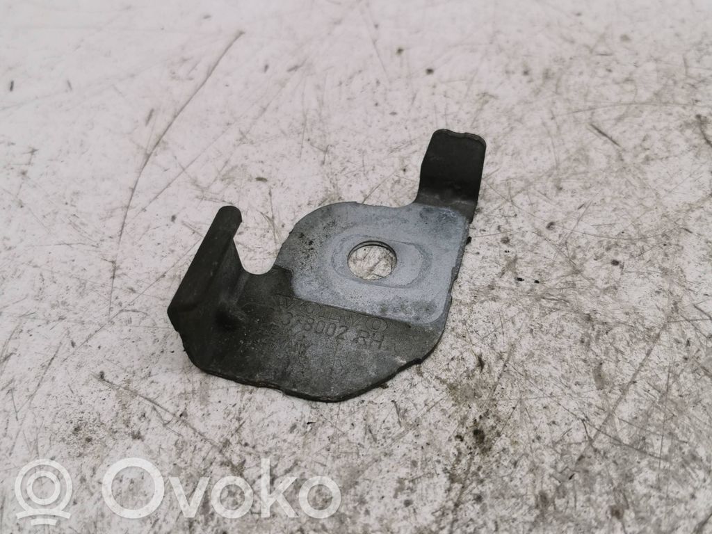 Volvo XC60 Radiator support slam panel bracket 
