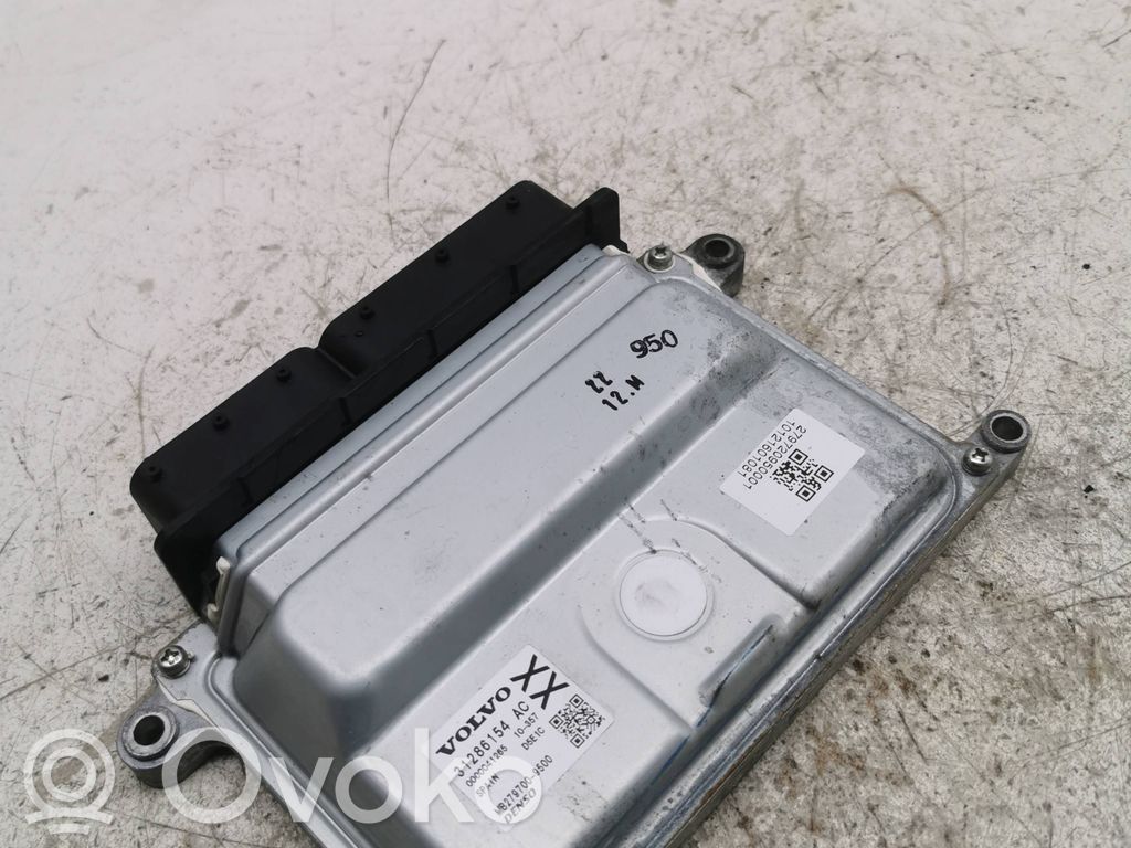 Volvo XC60 Engine control unit/module 