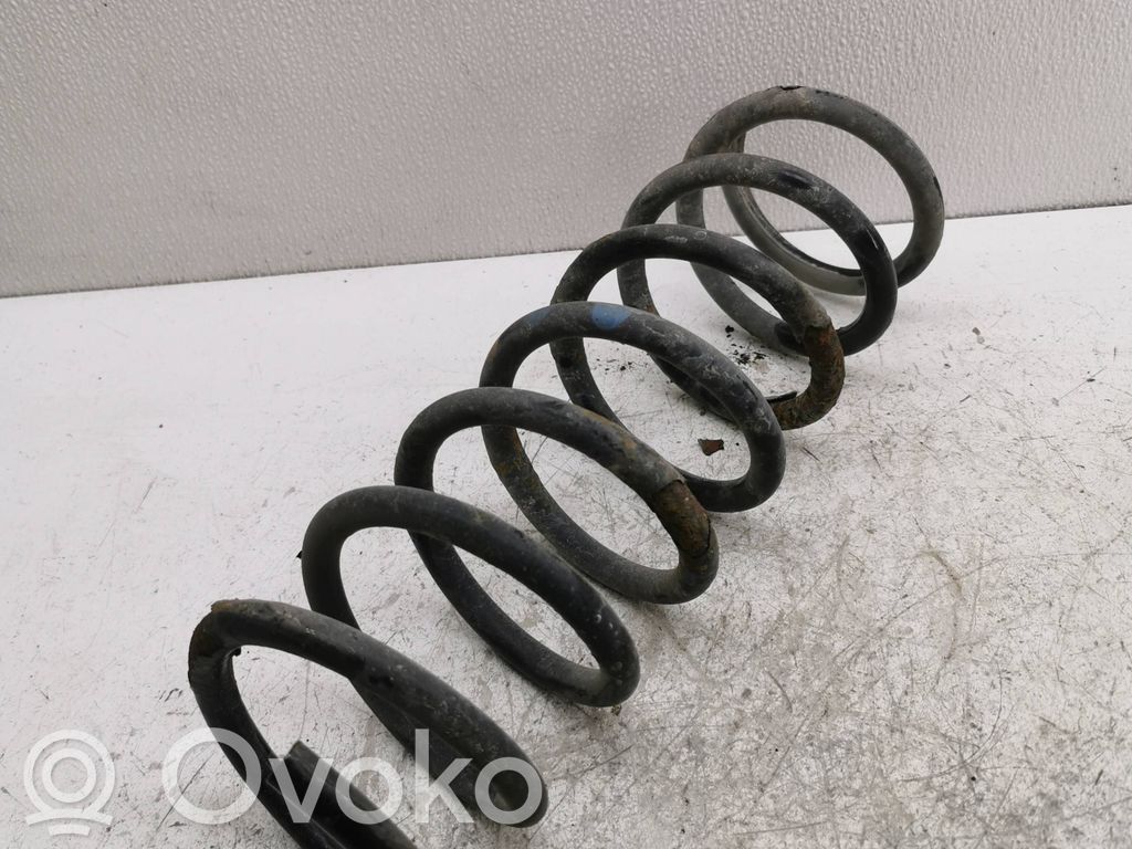 Volvo V40 Arc elicoidal spate 