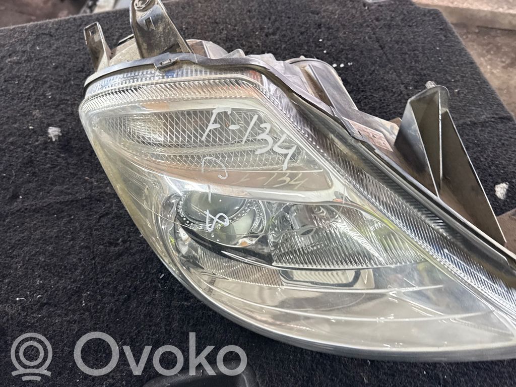 Citroen C8 Phare frontale 