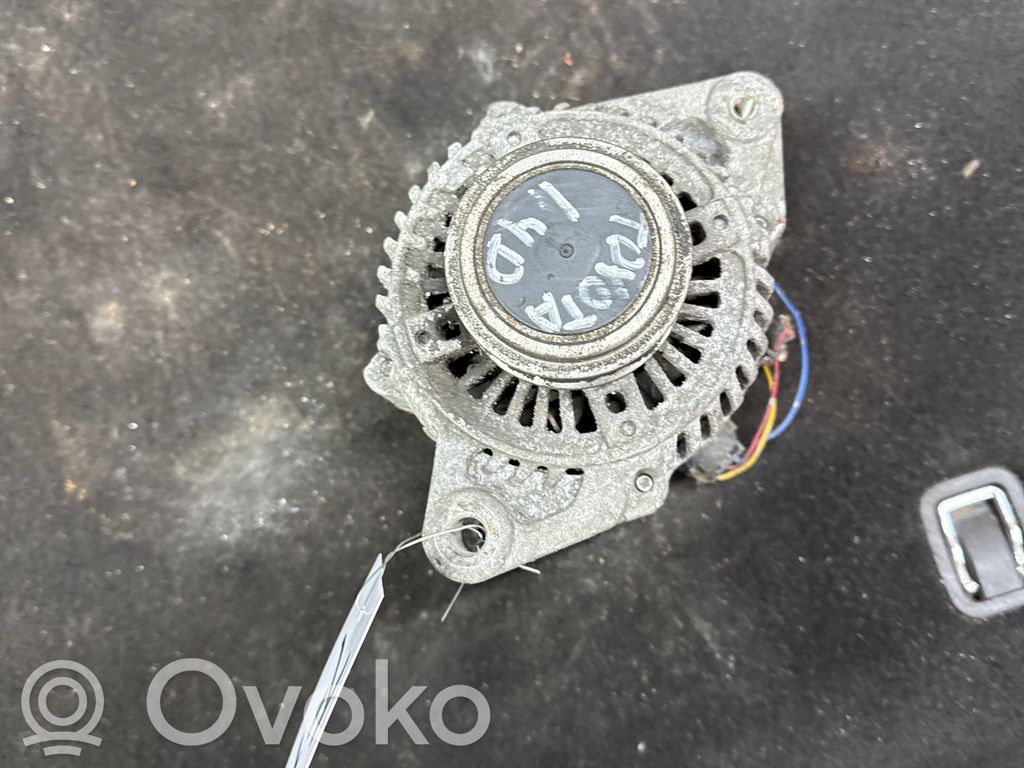 Opel Astra H Generator/alternator 