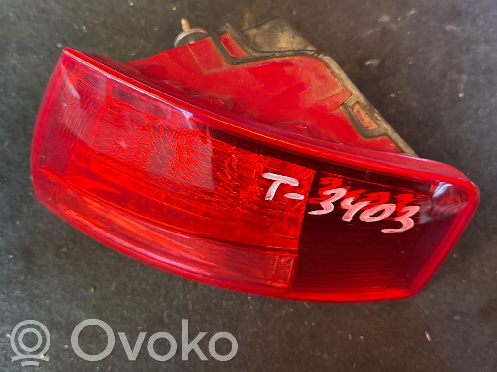 Audi A8 S8 D3 4E Galinis žibintas kėbule 