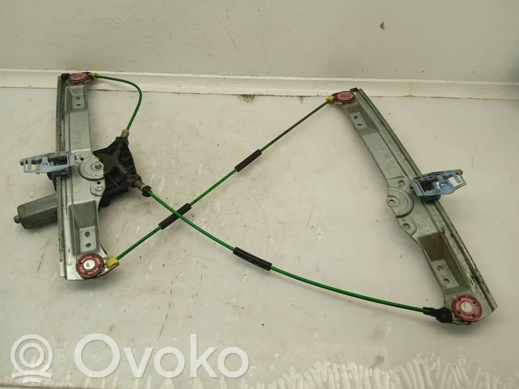 Regulador de ventanilla eléctrico de puerta delantera