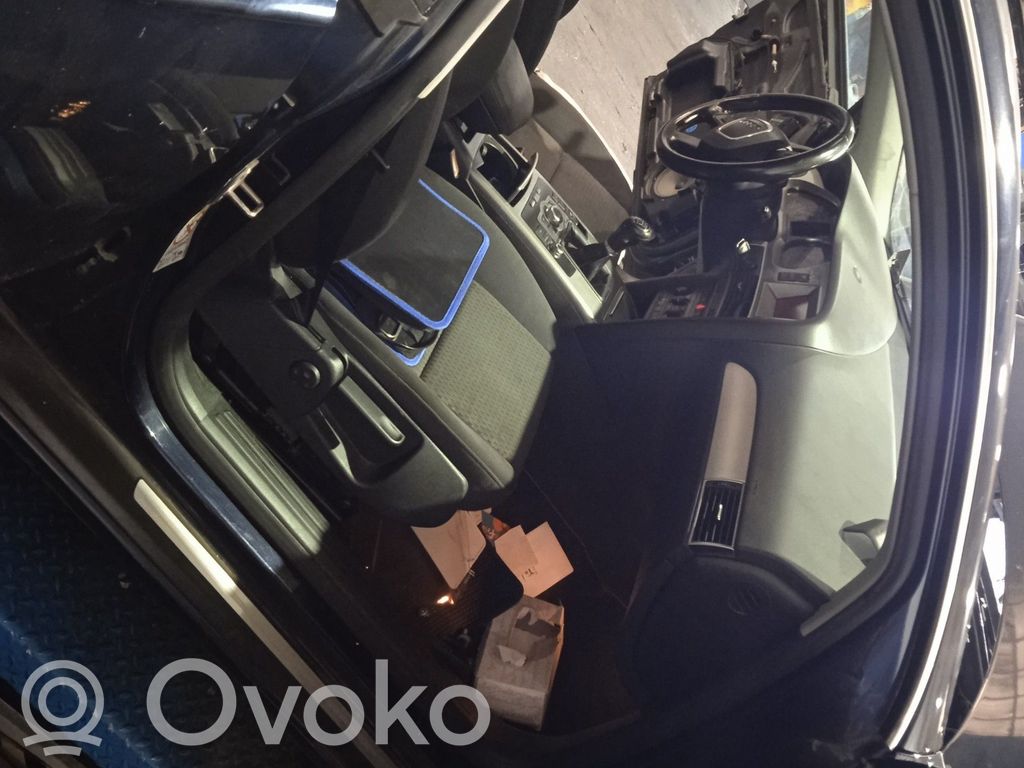 Audi A6 S6 C6 4F Front door rubber seal 