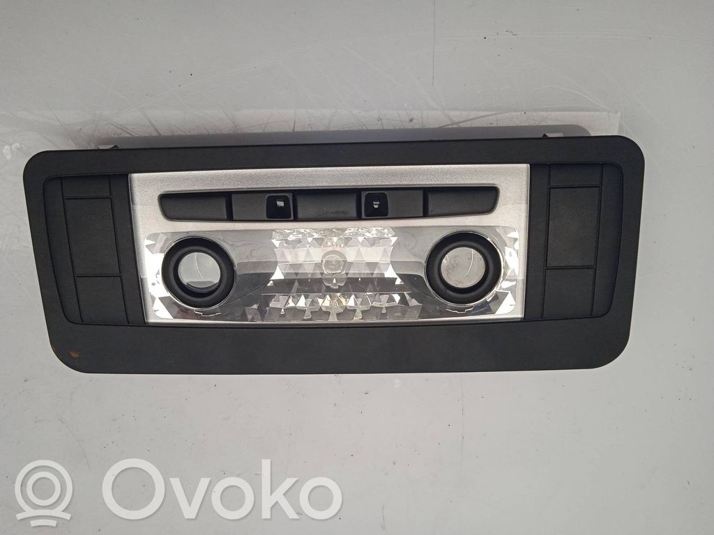 BMW 3 E90 E91 Muu sisävalo 