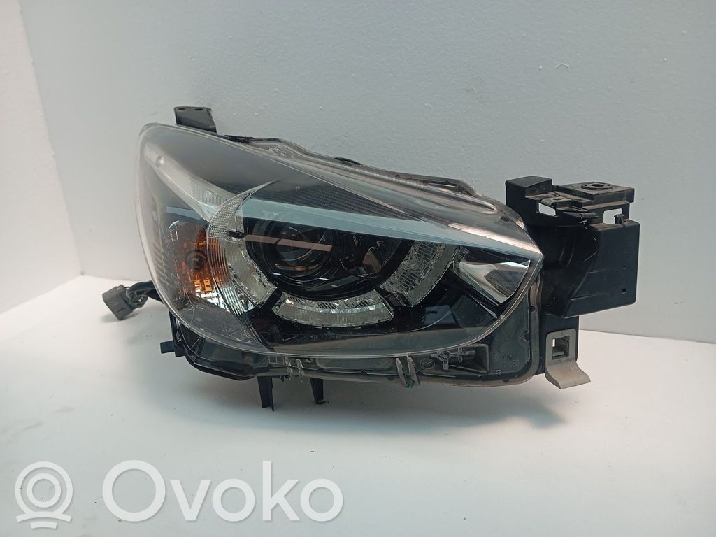 Headlight/headlamp   D09K51030