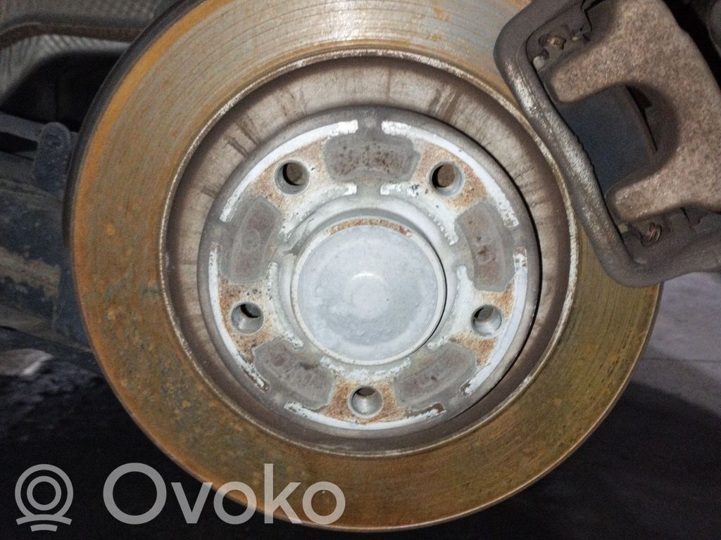 Renault Espace V (RFC) Olka-akselin laakeripesä 