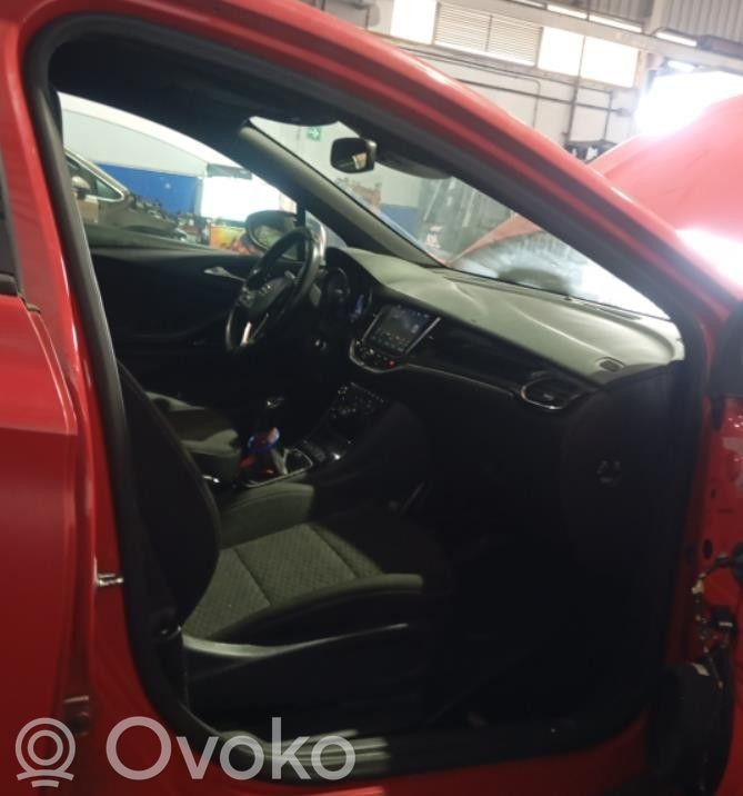 Opel Astra K Guarnizione in gomma portiera anteriore 