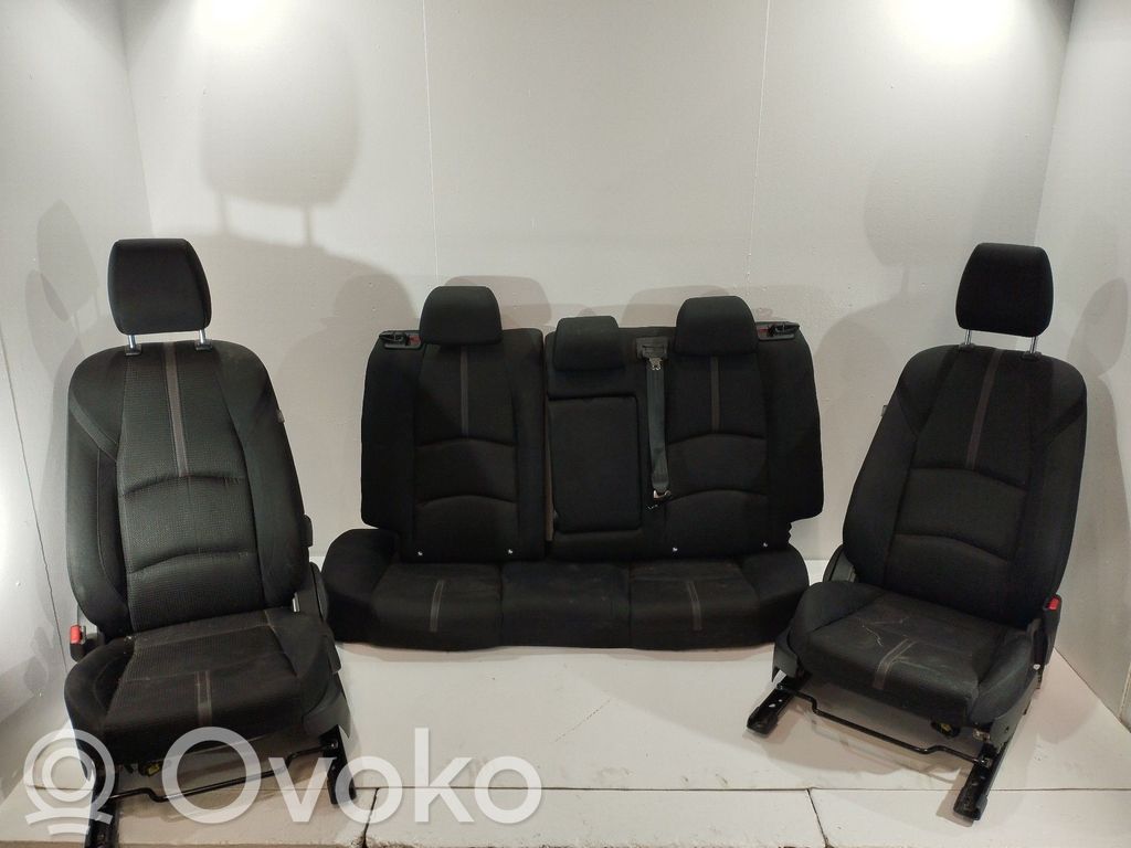 Mazda 3 II Juego del asiento 