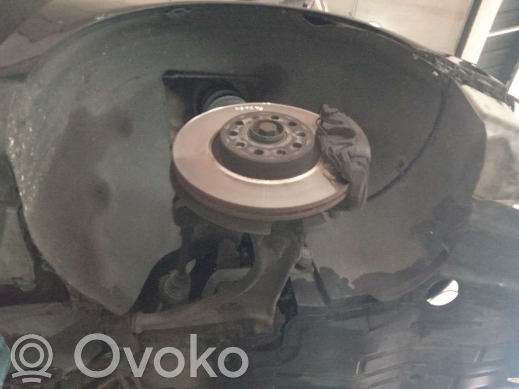 Volkswagen Passat Alltrack Revestimientos de la aleta antisalpicaduras delanteros 