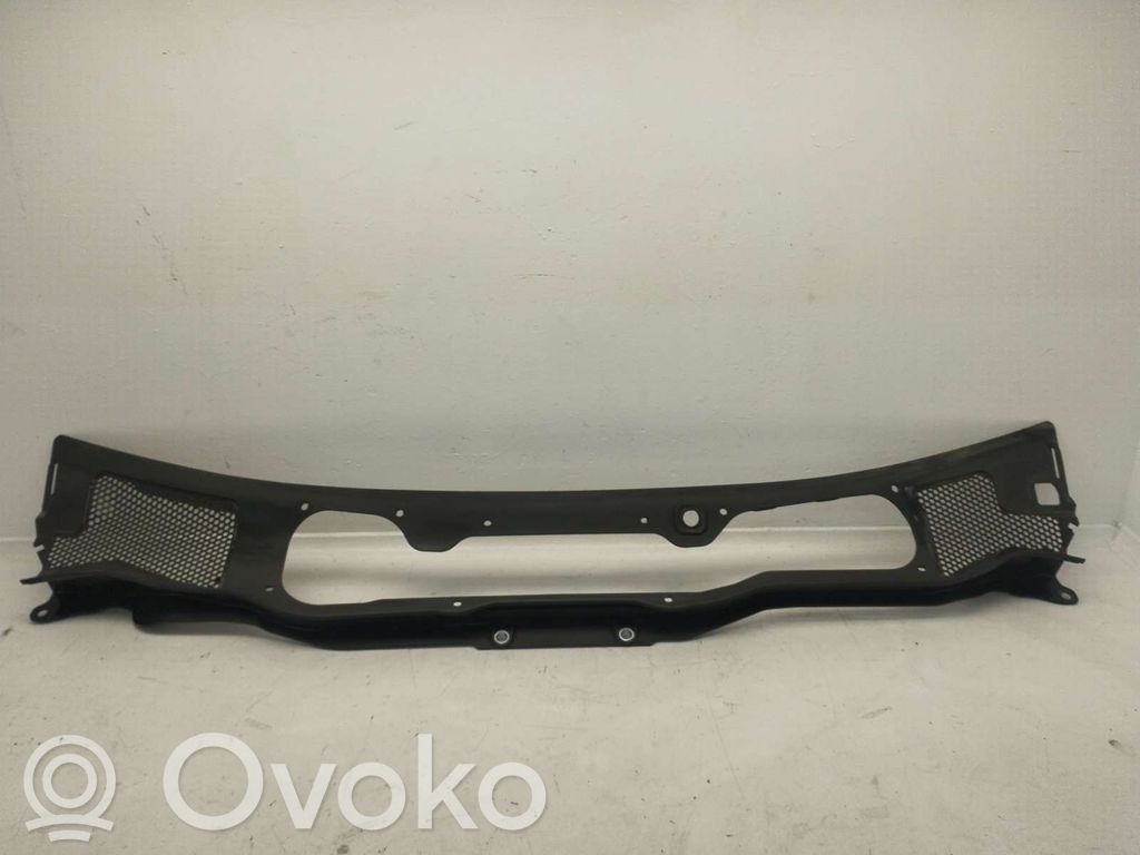 Windshield trim   31278103