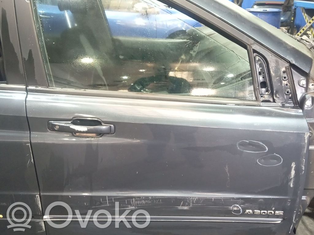 SsangYong Actyon Puerta delantera 