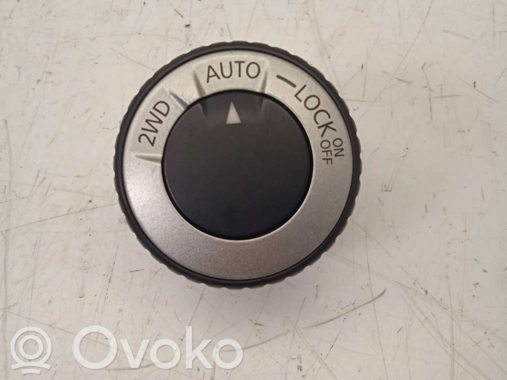 Nissan Qashqai Altri interruttori/pulsanti/cambi 