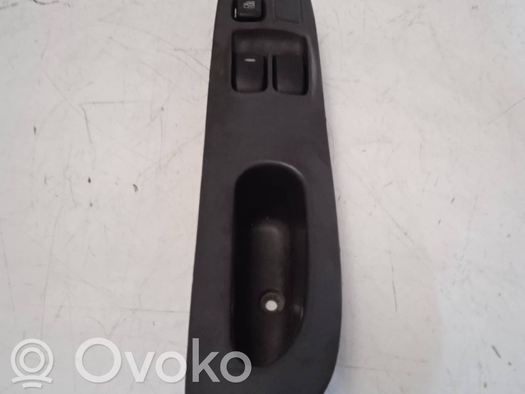 Electric window control switch   C8DD142M,2BOTONES