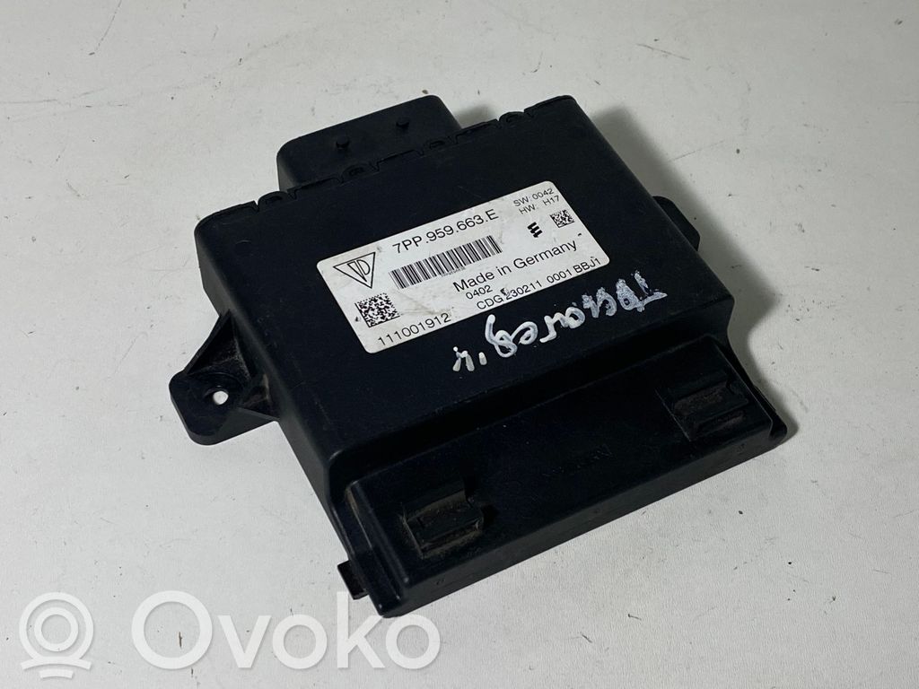 Volkswagen Touareg II Module convertisseur de tension 