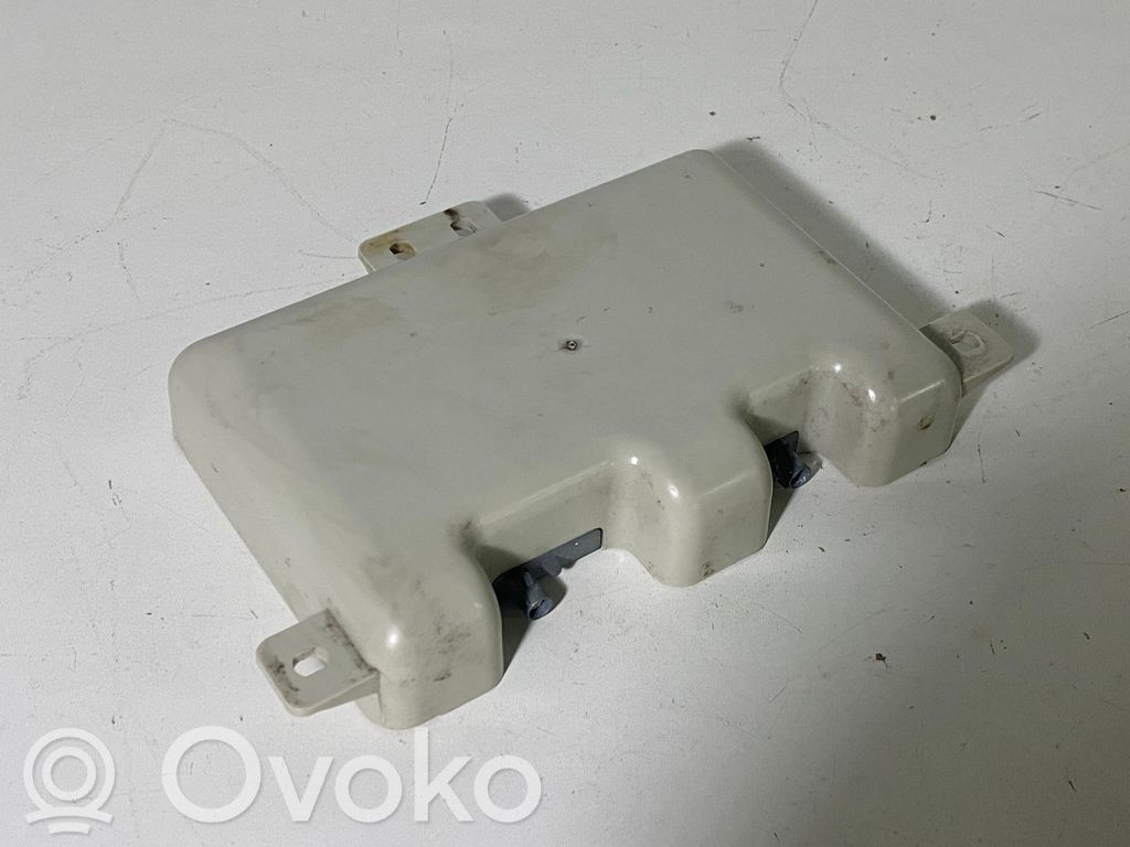BMW 6 E63 E64 Antenos stiprintuvas 