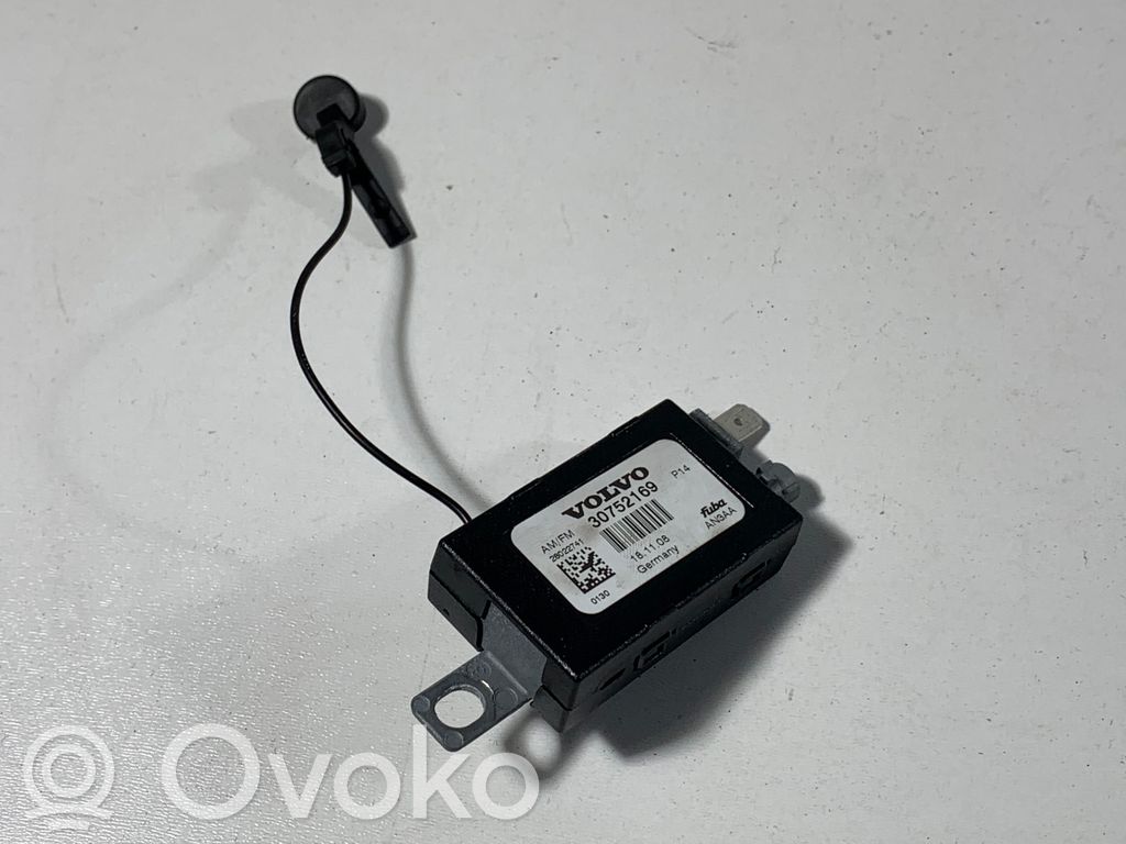 Volvo C30 Antenos stiprintuvas 