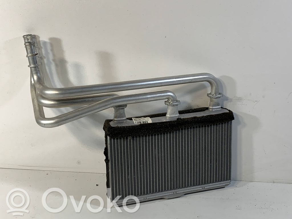 BMW 6 E63 E64 Pečiuko radiatorius 