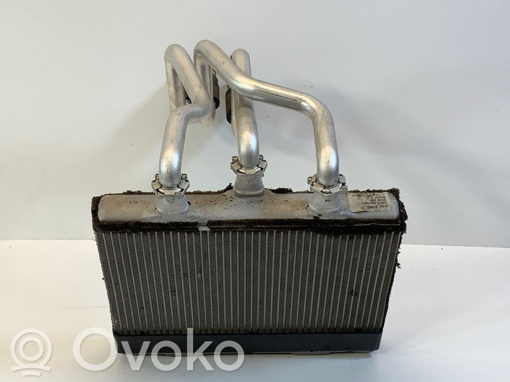 BMW 7 E65 E66 Pečiuko radiatorius 