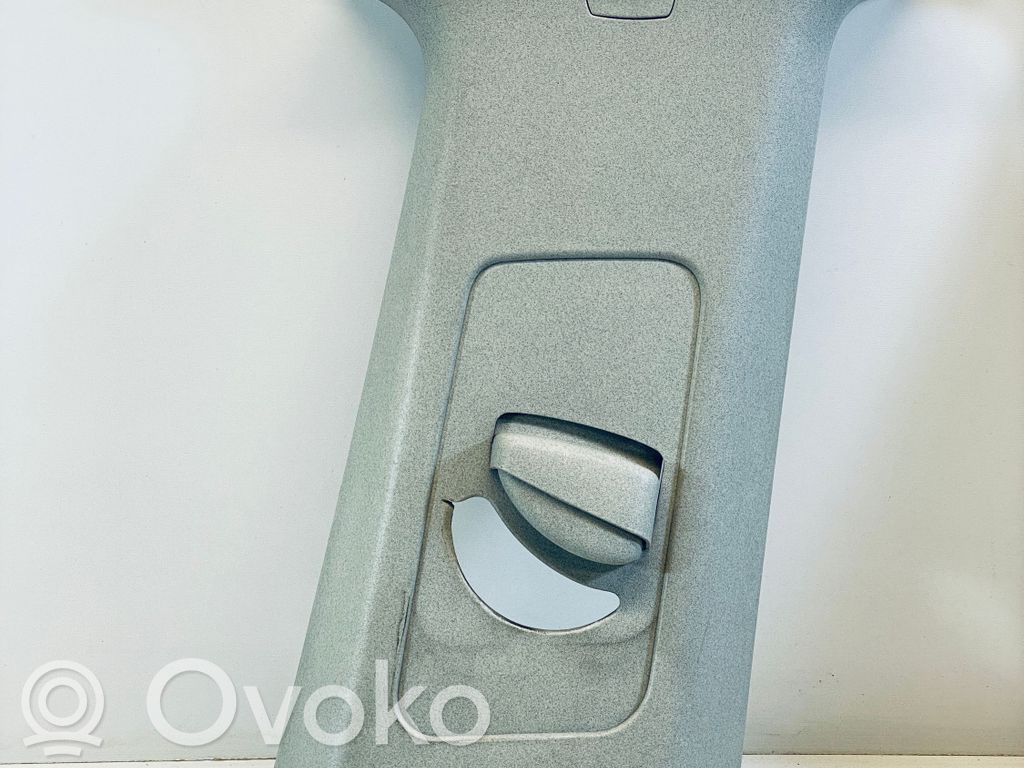 Seat Toledo III (5P) (B) Revêtement de pilier (haut) 