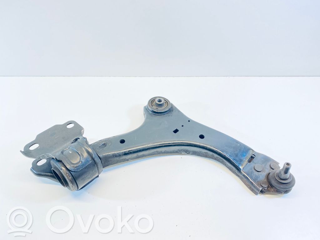 Querlenker Achsschenkel vorne   1377846