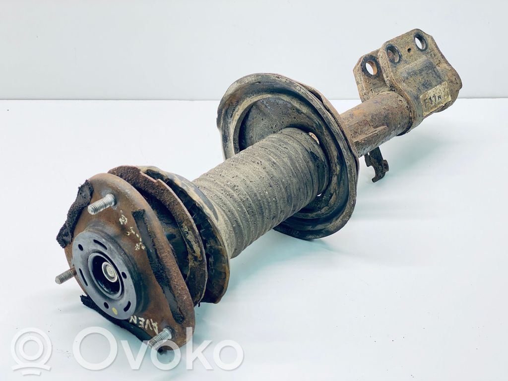 Toyota Avensis T250 Ammortizzatore anteriore 