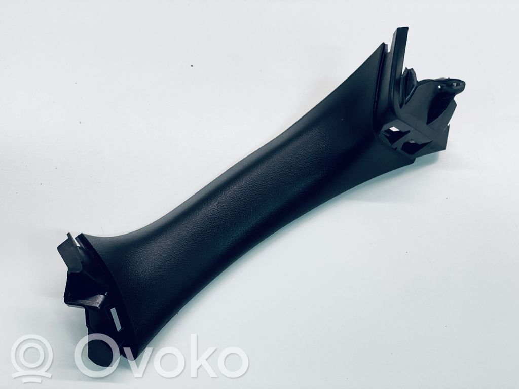 KIA Ceed Tailgate trim 