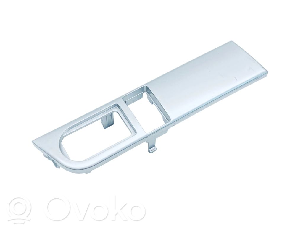 Chevrolet Aveo Moldura del panel (Usadas) 