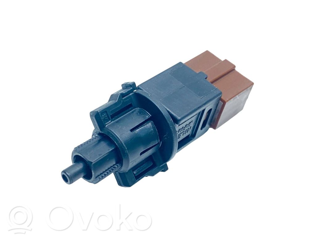 Infiniti FX Brake pedal sensor switch 