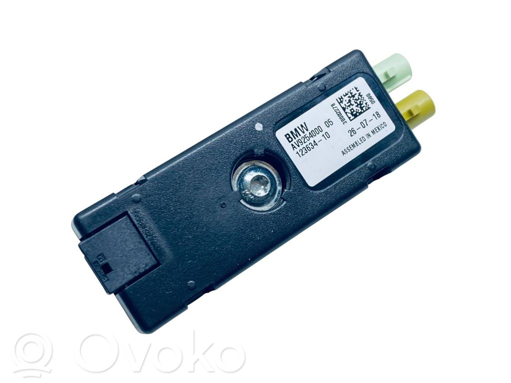 BMW i3 Antenos stiprintuvas 