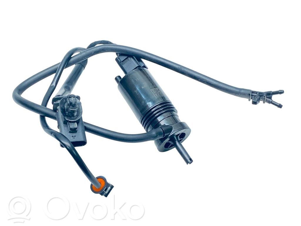 Windscreen/windshield washer pump   111016400B,110530600B,110629000A,111174600B