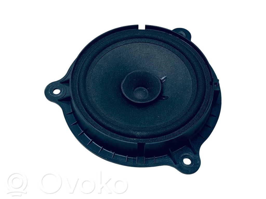 Renault Master III Front door speaker 