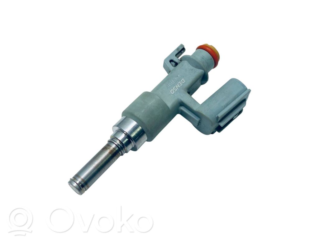 Toyota RAV 4 (XA50) Inyector de combustible 