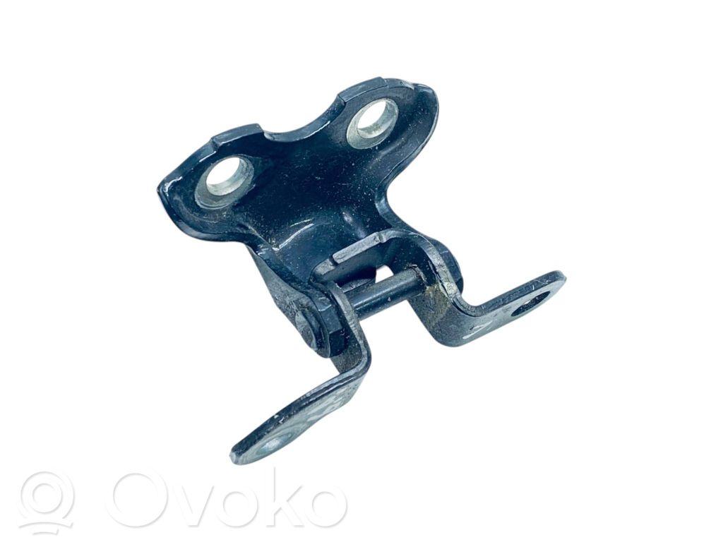 Toyota RAV 4 (XA50) Rear door upper hinge 