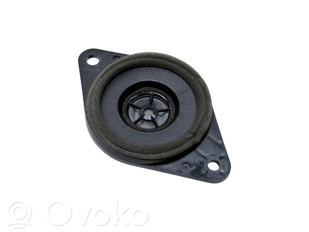 Toyota RAV 4 (XA50) Difuzor în panou 