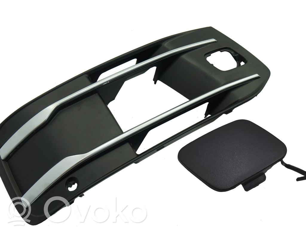 Audi Q7 4M Front bumper lower grill 