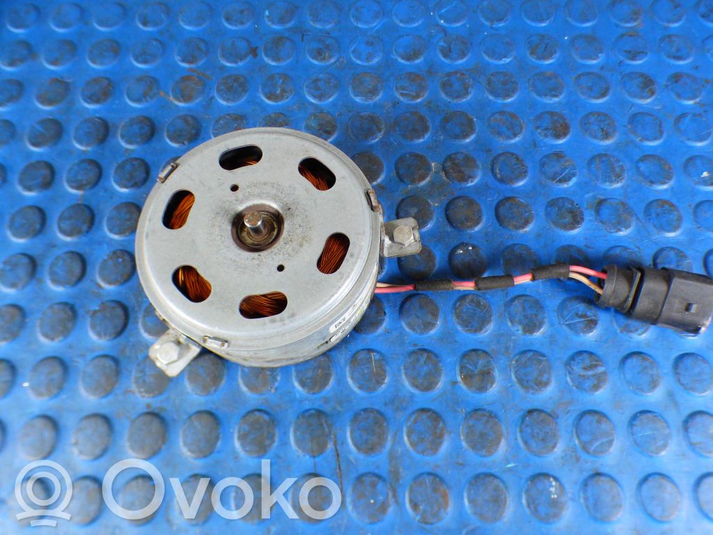 Volkswagen Jetta VI Electric radiator cooling fan 