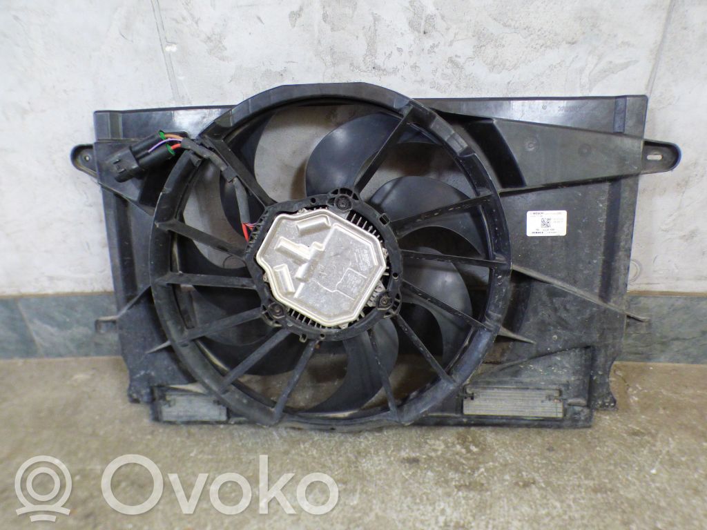 Opel Astra K Elektryczny wentylator chłodnicy 