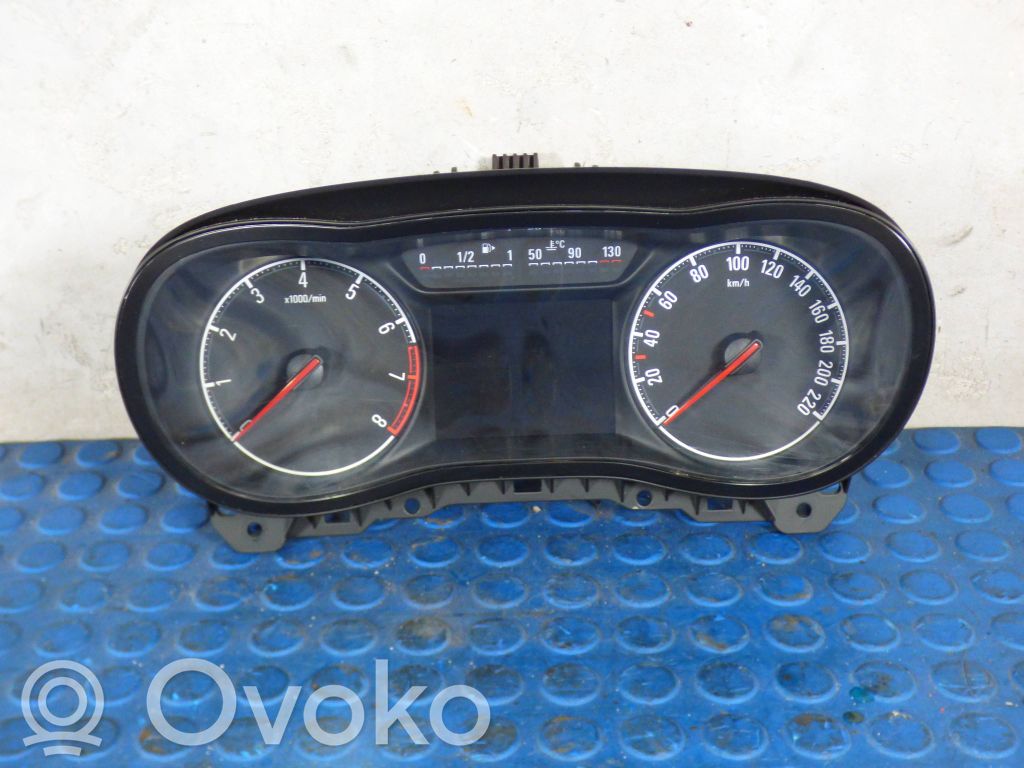 Opel Corsa E Speedometer (instrument cluster) 