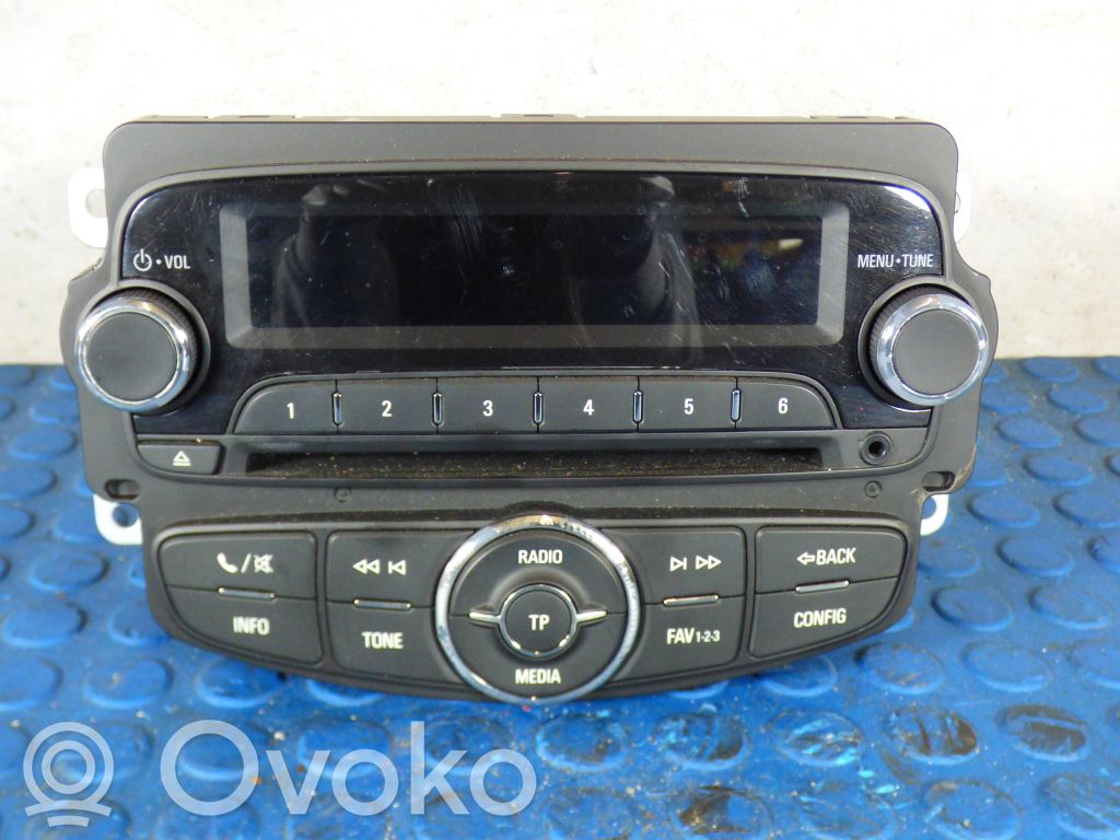 Opel Corsa E Radio / CD-Player / DVD-Player / Navigation 