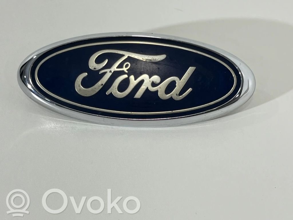 Ford Focus Siglă fabricant/emblemă 