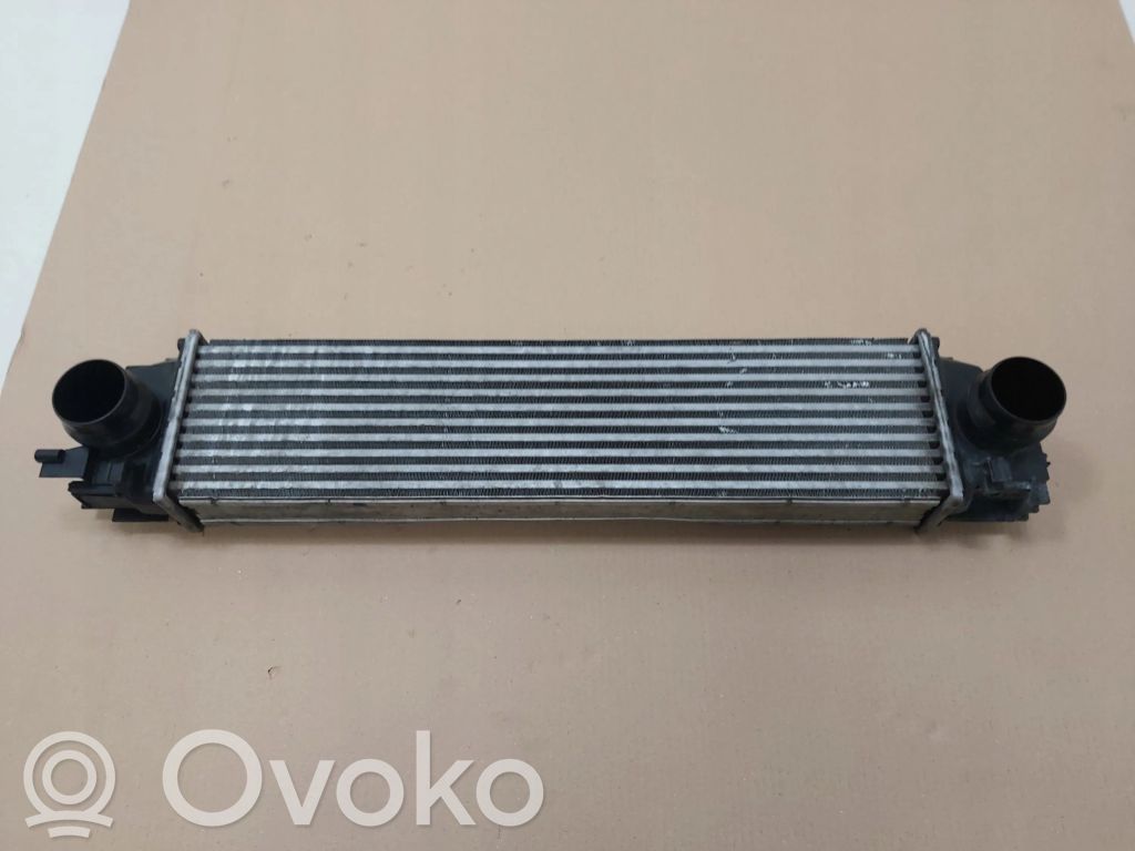 Volvo XC40 Interkūlerio radiatorius 