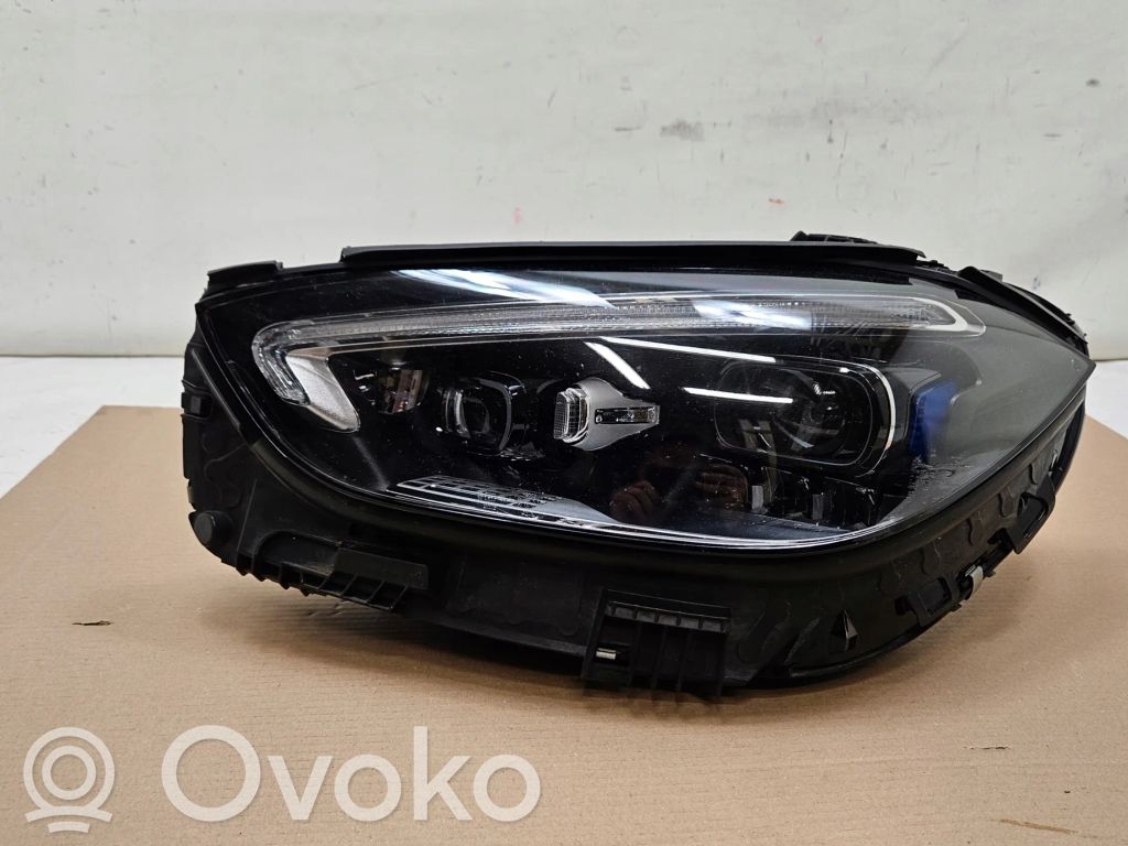 Mercedes-Benz C W206 Phare frontale 