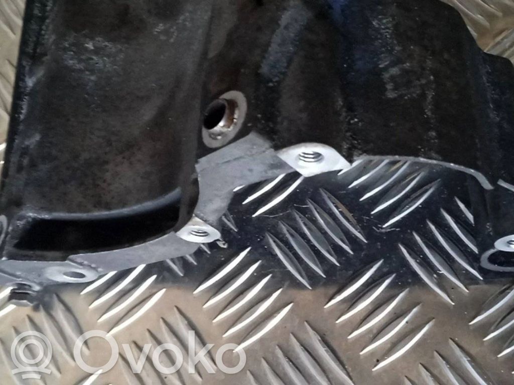 A/C compressor mount bracket   7835451,6800,13807410