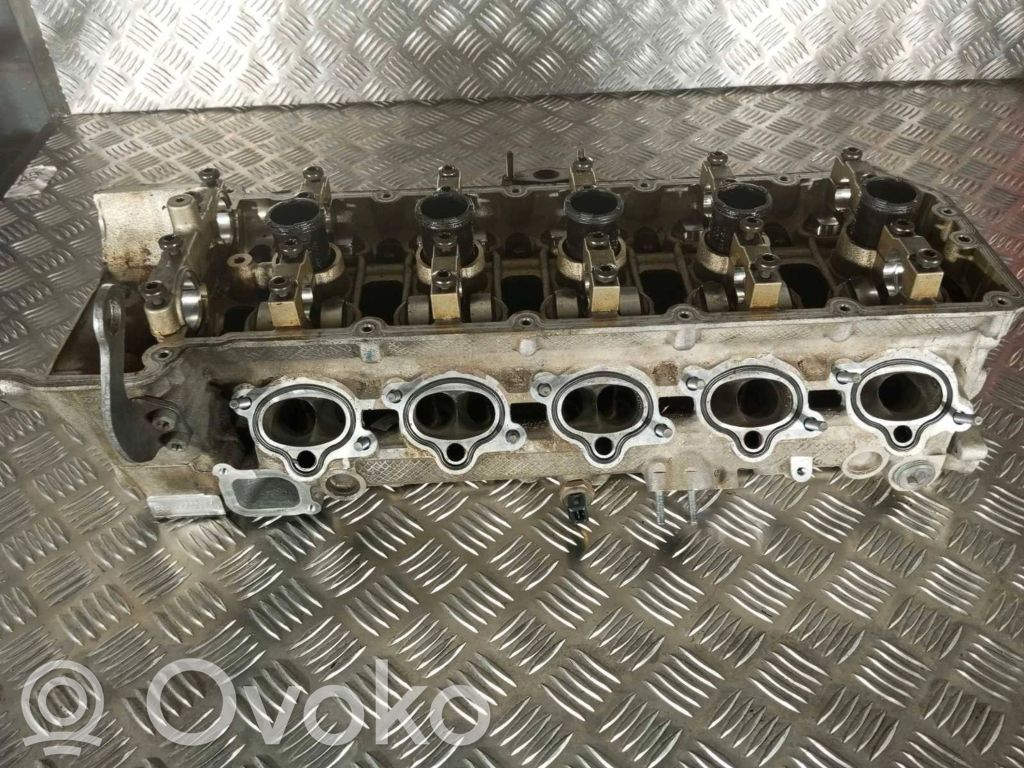 Другая головка цилиндра   7833877