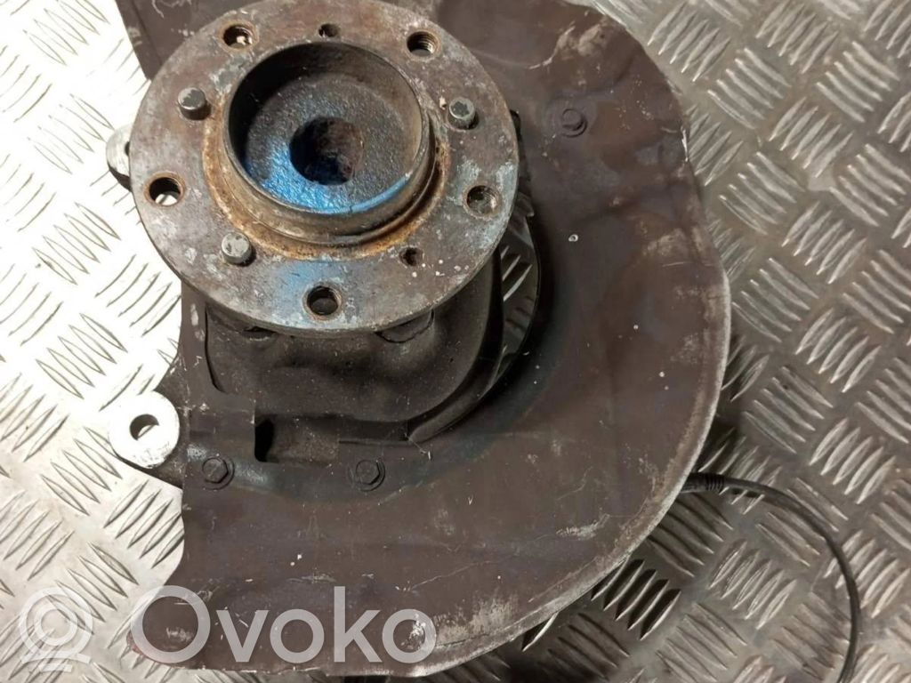 BMW M5 Kita priekinės važiuoklės dalis 